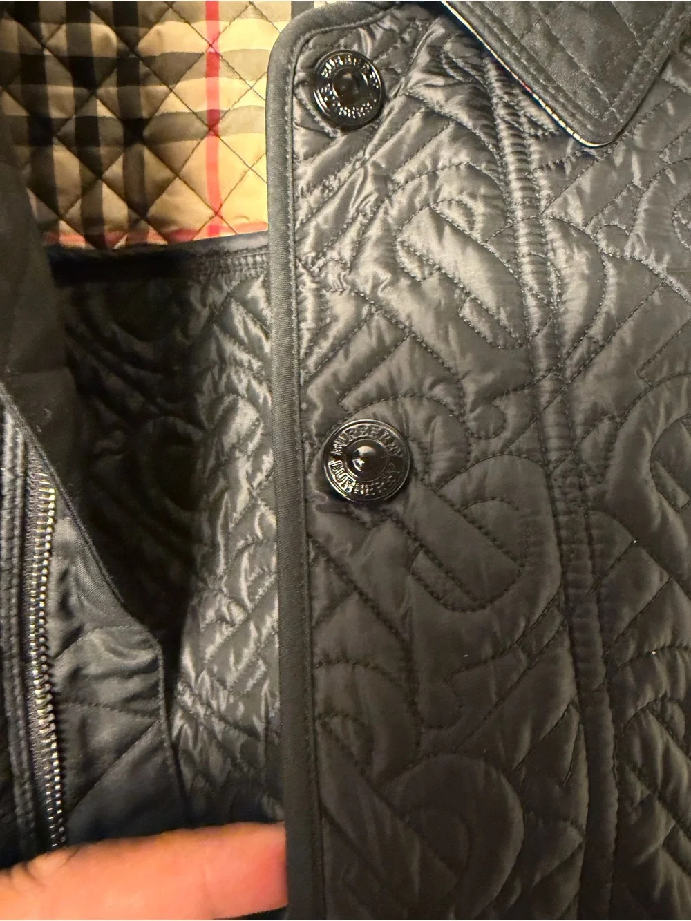 Burberry Black Quilted Puffer Jacket with Signature Check Cuff**AUTHENTIC**